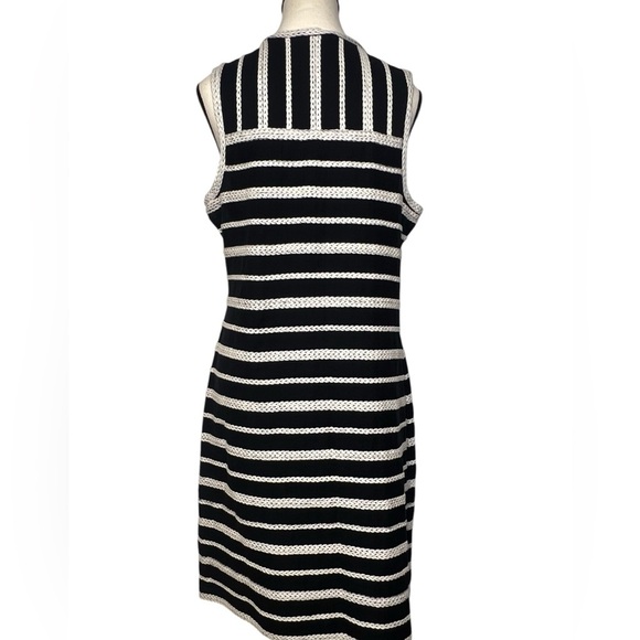 Max studio women’s size 8 Black and White Striped Sleeveless Dress 100% cotton - Picture 2 of 9